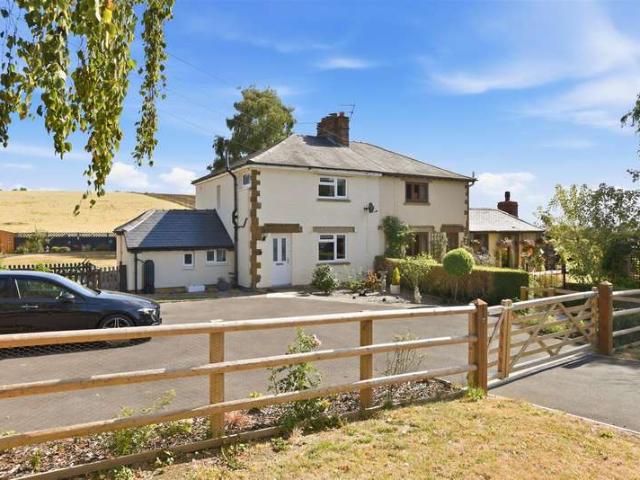 Farm for sale in Alderminster, Warwickshire