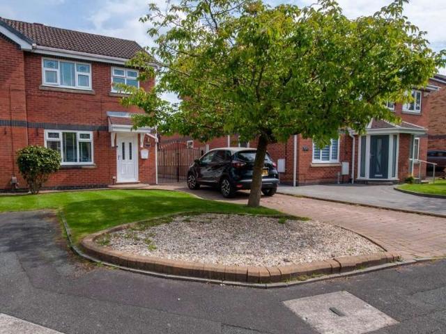 Farm for sale in Lee Bank, Greater Manchester