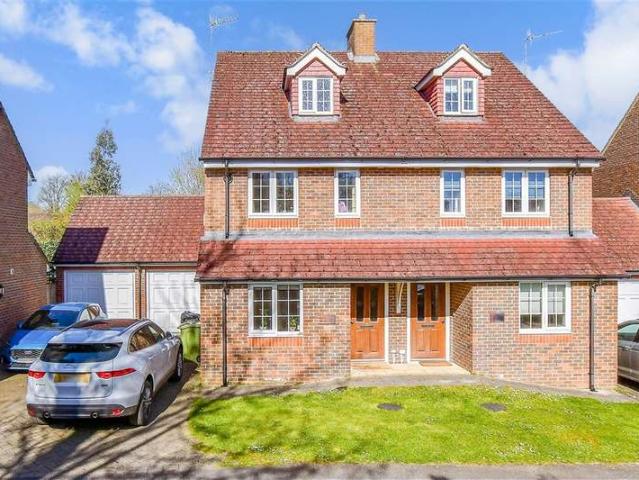 Farm for sale in Sandown Park, Kent