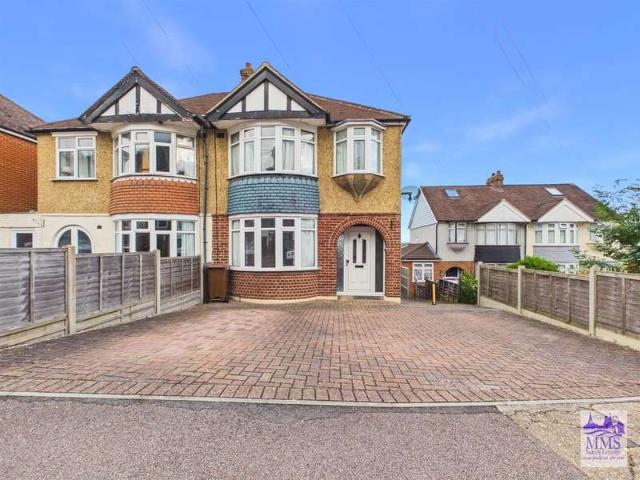 Farm for sale in Strood