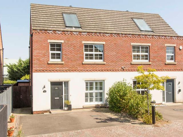 Farm for sale in Stanford On Avon, Leicestershire