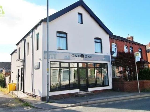 Farm for sale in Daisy Hill, Westhoughton