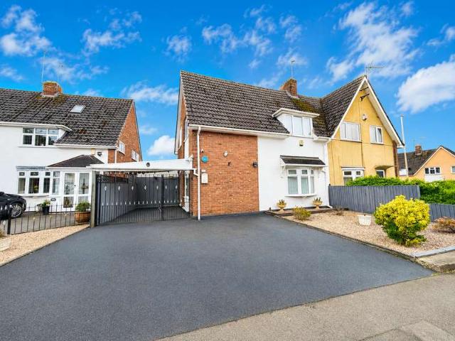 Farm for sale in Russell's Hall, West Midlands
