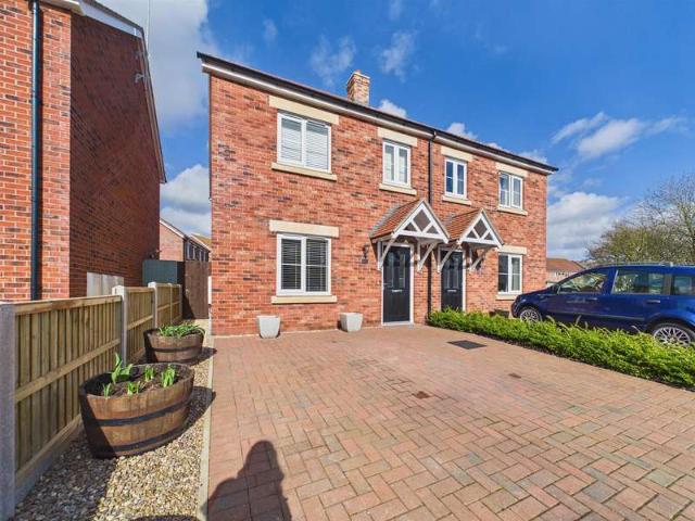 Farm for sale in Mablethorpe and Sutton, Belleau