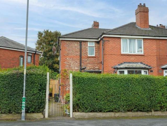 Farm for sale in Chorlton-cum-Hardy, Manchester