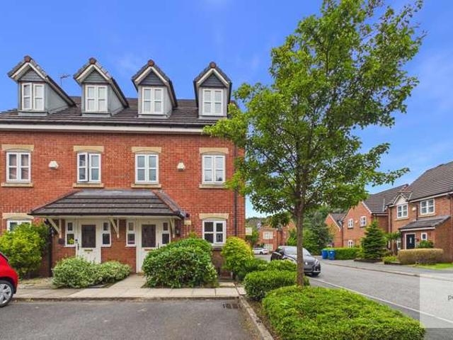 Farm for sale in Kirklees, Bury