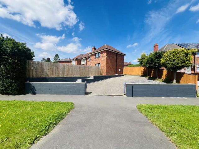 Farm for sale in Hollin Park, West Yorkshire