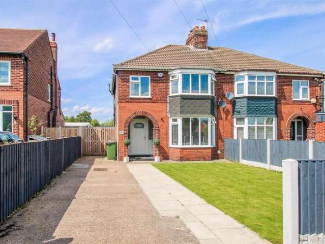 Farm for sale in Airedale, Castleford
