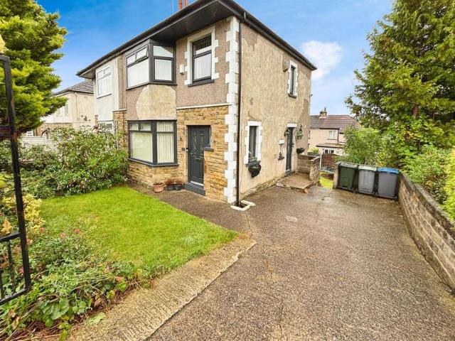 Farm for sale in Eccleshill, West Yorkshire