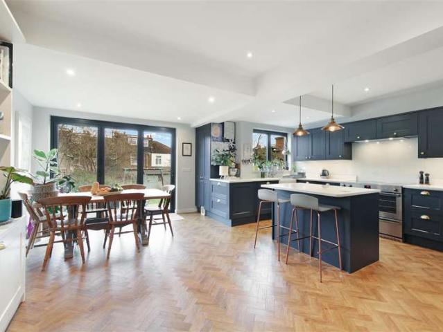 Farm for sale in London Borough of Lewisham, Greater London
