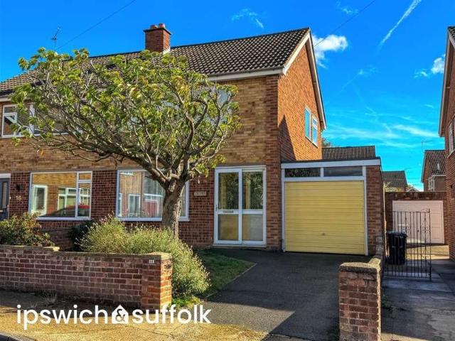 Farm for sale in Castle Hill, Ipswich