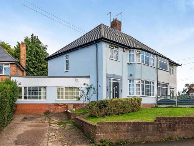 Farm for sale in Goldthorn Hill, Wolverhampton