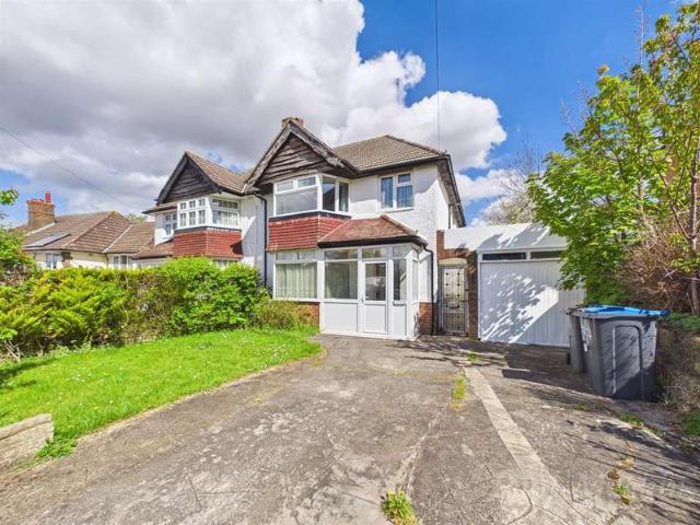 Farm for sale in London Borough of Croydon, Selsdon