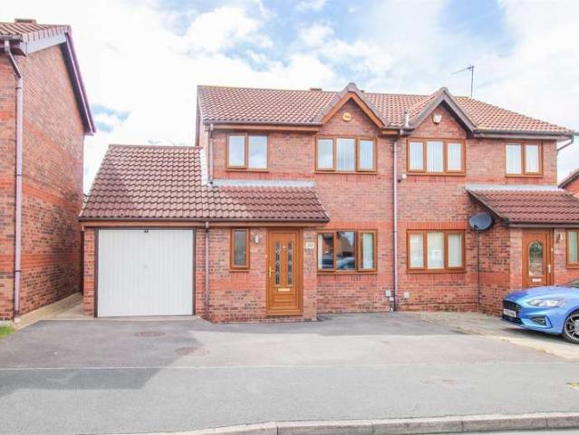 Farm for sale in Normanton and Altofts, Altofts