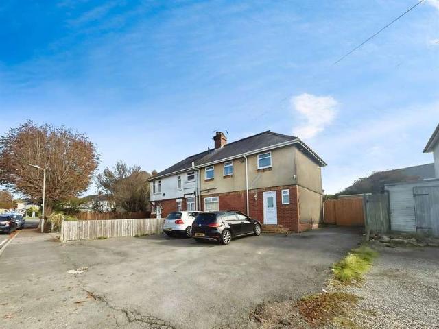 Farm for sale in Cwm Talwg, Barry