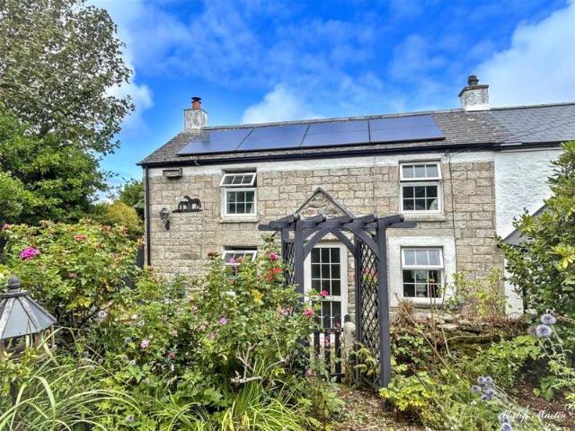 Farm for sale in Busveal, Cornwall