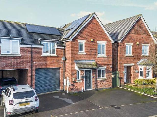 Farm for sale in Egginton, East Midlands