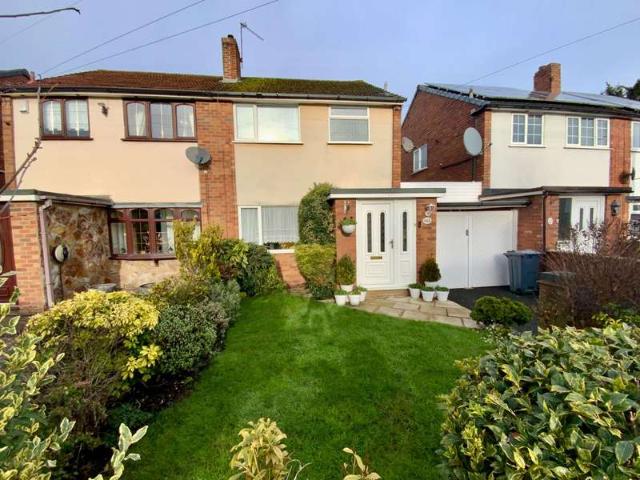 Farm for sale in Causeway Green, West Midlands