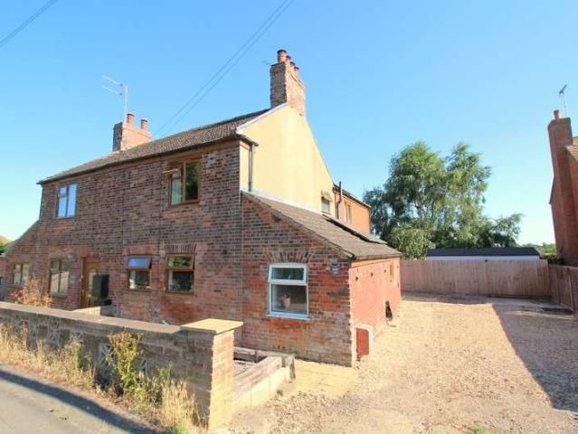 Farm for sale in Gosberton Clough, Lincolnshire