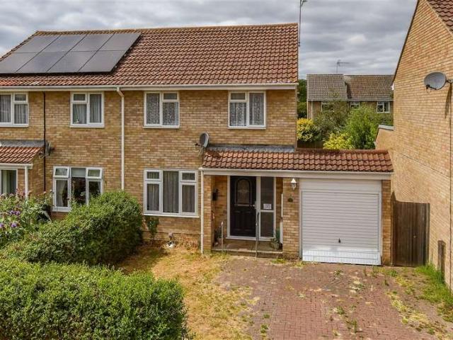 Farm for sale in Sandown Park, Kent
