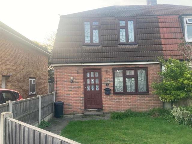 Farm for sale in Harold Hill, Greater London