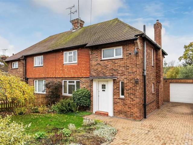 Farm for sale in Oxted, Hillview