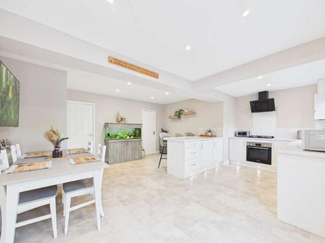 Farm for sale in Bramley Green, Basingstoke and Deane