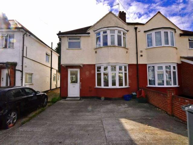 Farm for rent in London Borough of Hounslow, Greater London