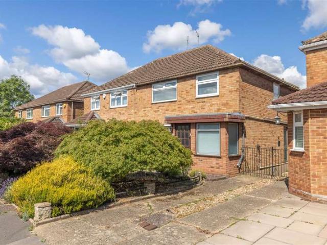 Farm for sale in Old Windsor