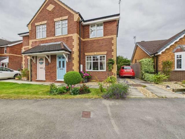 Farm for sale in Woodmansey, Beverley