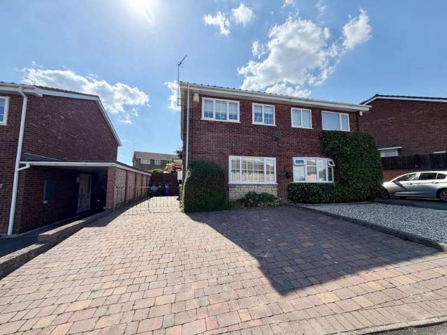 Farm for sale in Brierley Hill, Dudley
