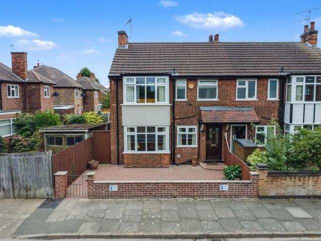 Farm for sale in Attenborough, East Midlands