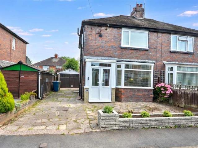 Farm for sale in Stone, Baswich