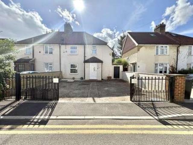 Farm for sale in Hayes, Greater London