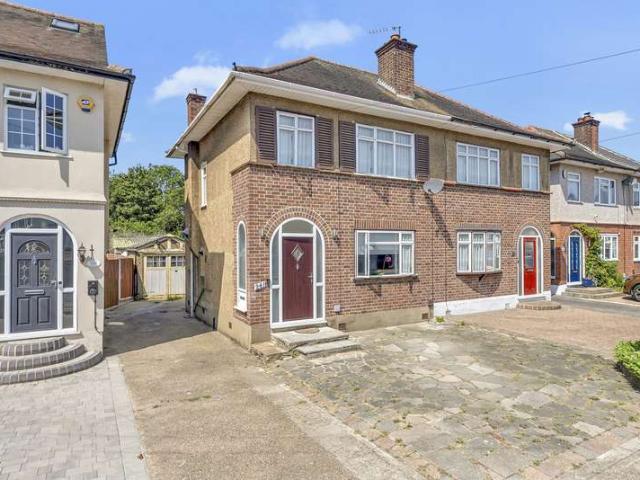Farm for sale in London Borough of Havering, Greater London