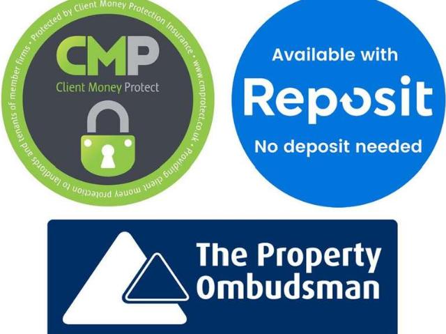 Semi Detached House for rent in Wakefield