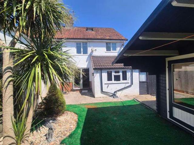 Farm for sale in Broadshard, Somerset