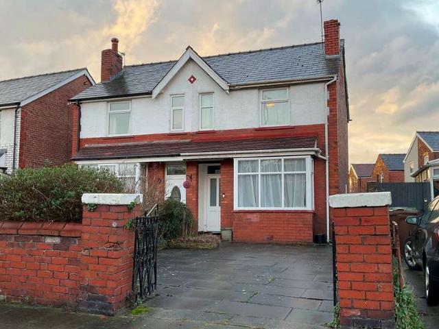 Farm for sale in Blowick, Southport