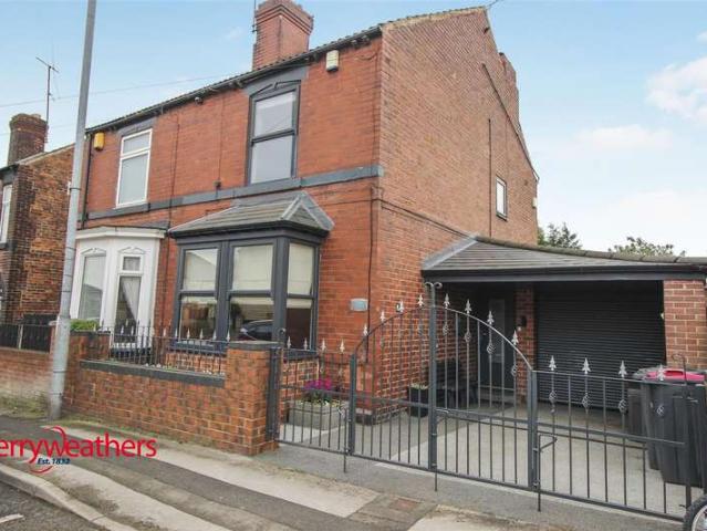 Farm for sale in Rawmarsh, South Yorkshire
