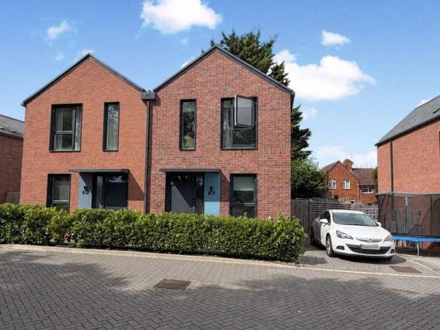 Farm for sale in Feckenham, City Of Bristol