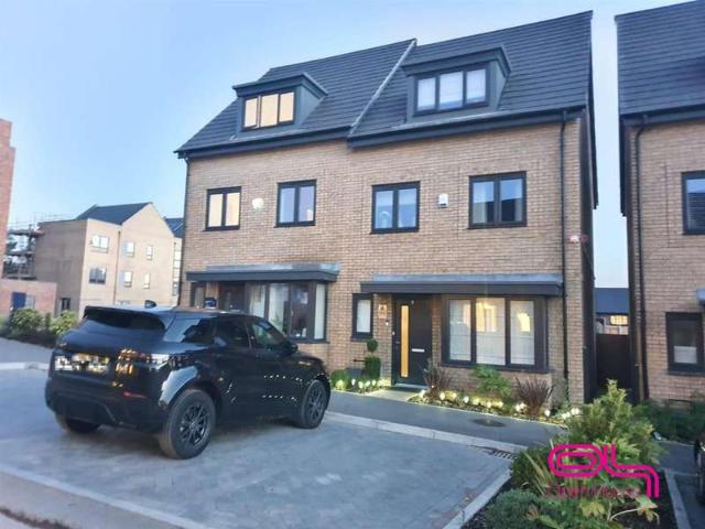 Farm for rent in Cheswick Green, West Midlands
