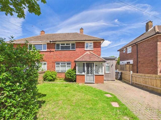 Farm for sale in London Borough of Croydon, Greater London