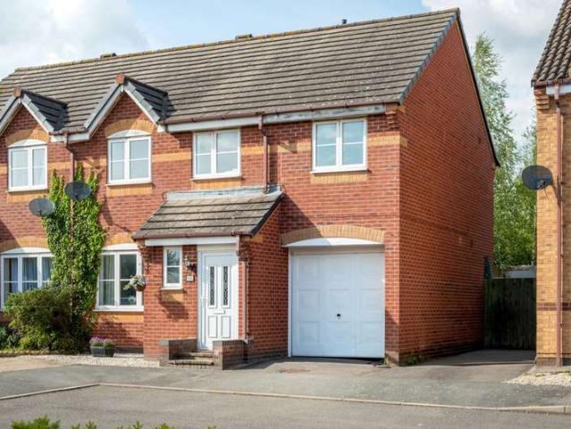 Farm for sale in Barton In Fabis, East Midlands