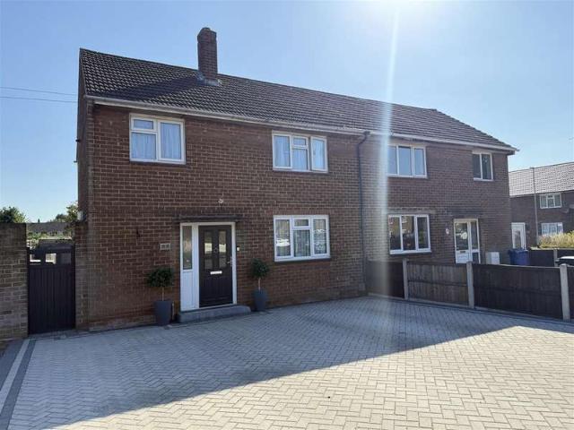 Farm for sale in Horninglow and Eton, Beamhurst