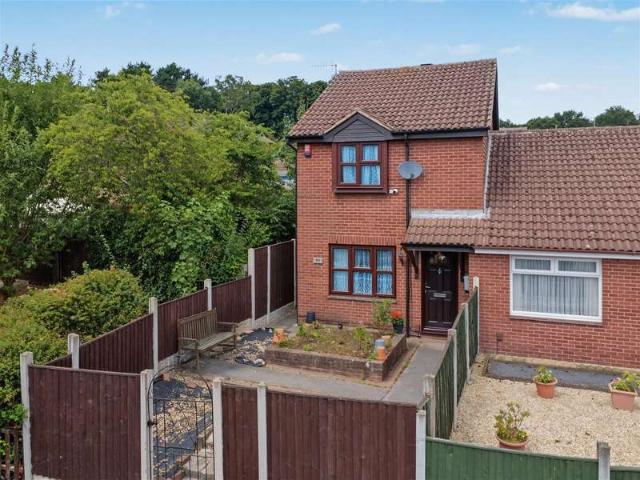 Farm for sale in Warren Hill, Gedling