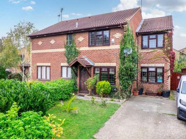 Farm for sale in Worcester Park Estate, Monks Orchard