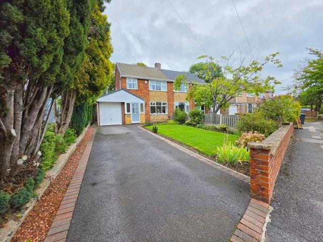 Farm for sale in Cudworth, South Yorkshire
