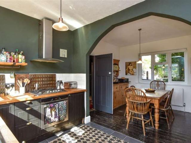 Farm for sale in Withdean, Brighton
