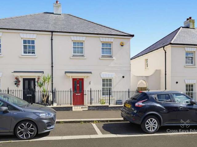 Farm for sale in Sherford, Strode