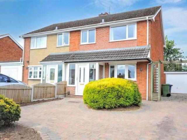 Farm for sale in Stone, Baswich